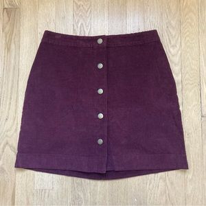 Old Navy maroon corduroy snap-front mini skirt